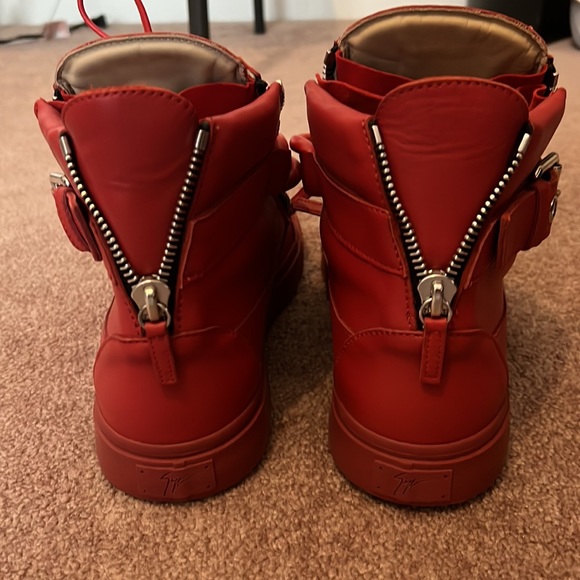 Brand new “chained” Giuseppe Zanotti - Picture 4 of 6